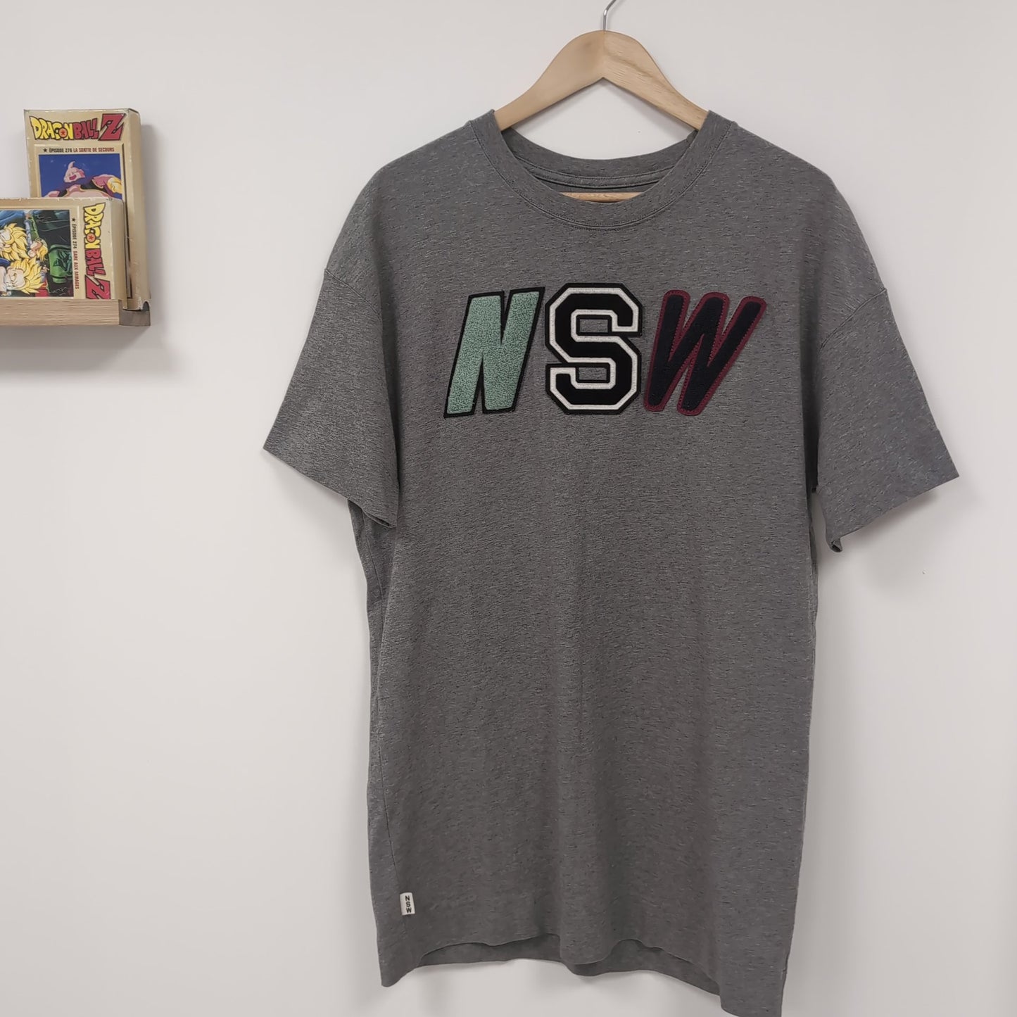 Tee shirt vintage Nike NSW (taille L-XL) T264