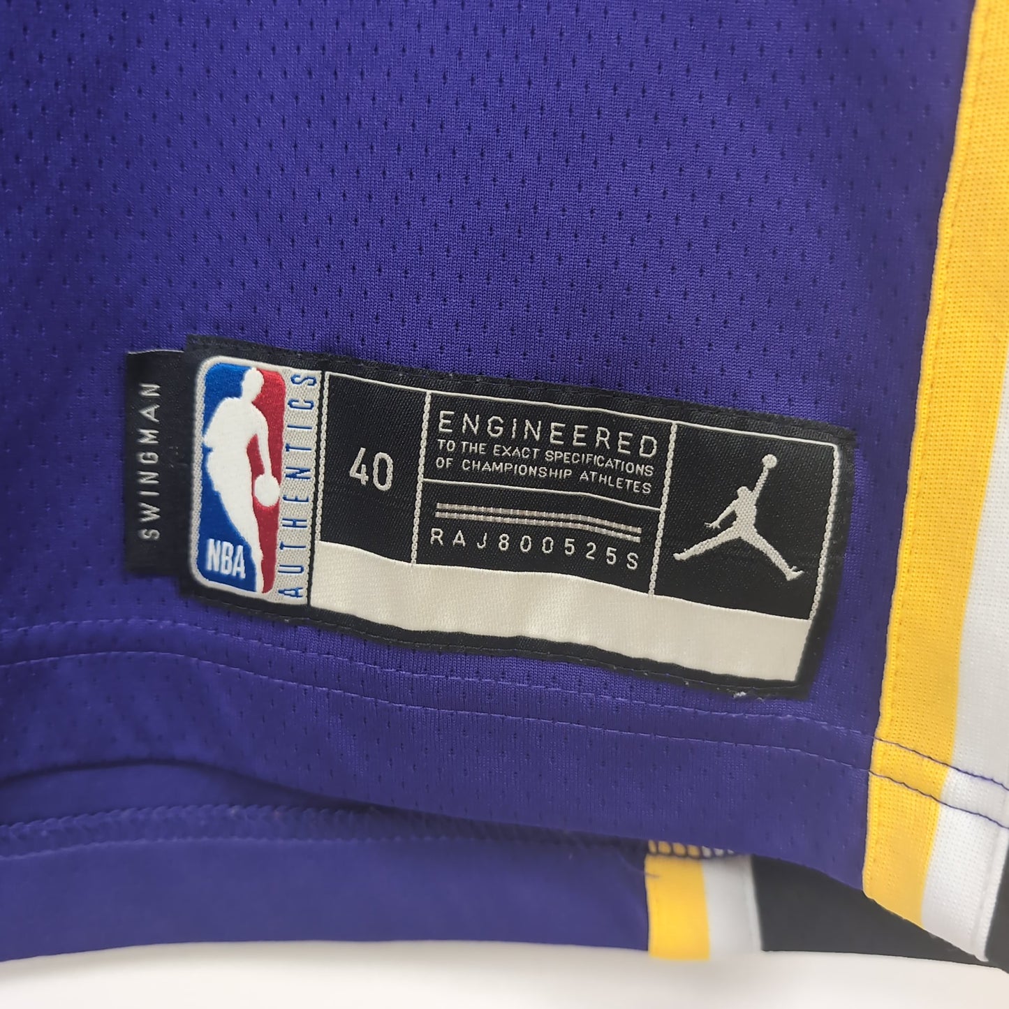 Maillot vintage NBA Lakers LeBron James (taille S-M) T236