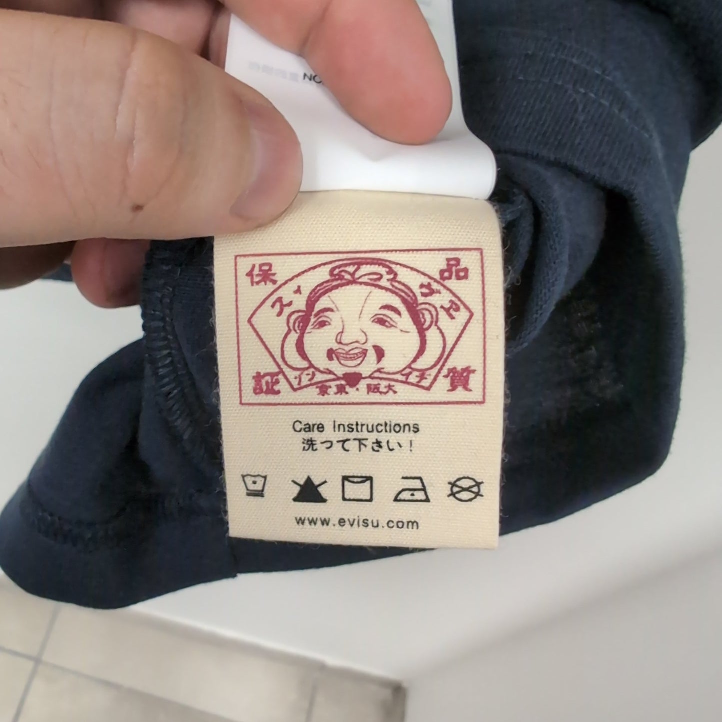 Tee shirt Evisu neuf (taille L) T246