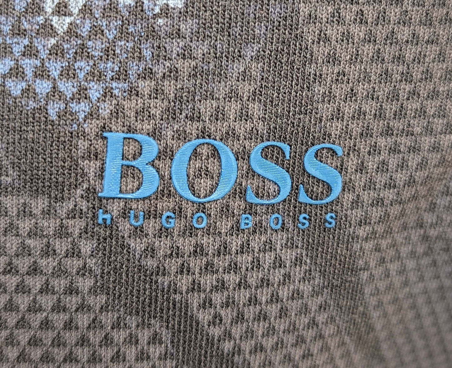 Crewneck vintage Hugo Boss (taille XL)