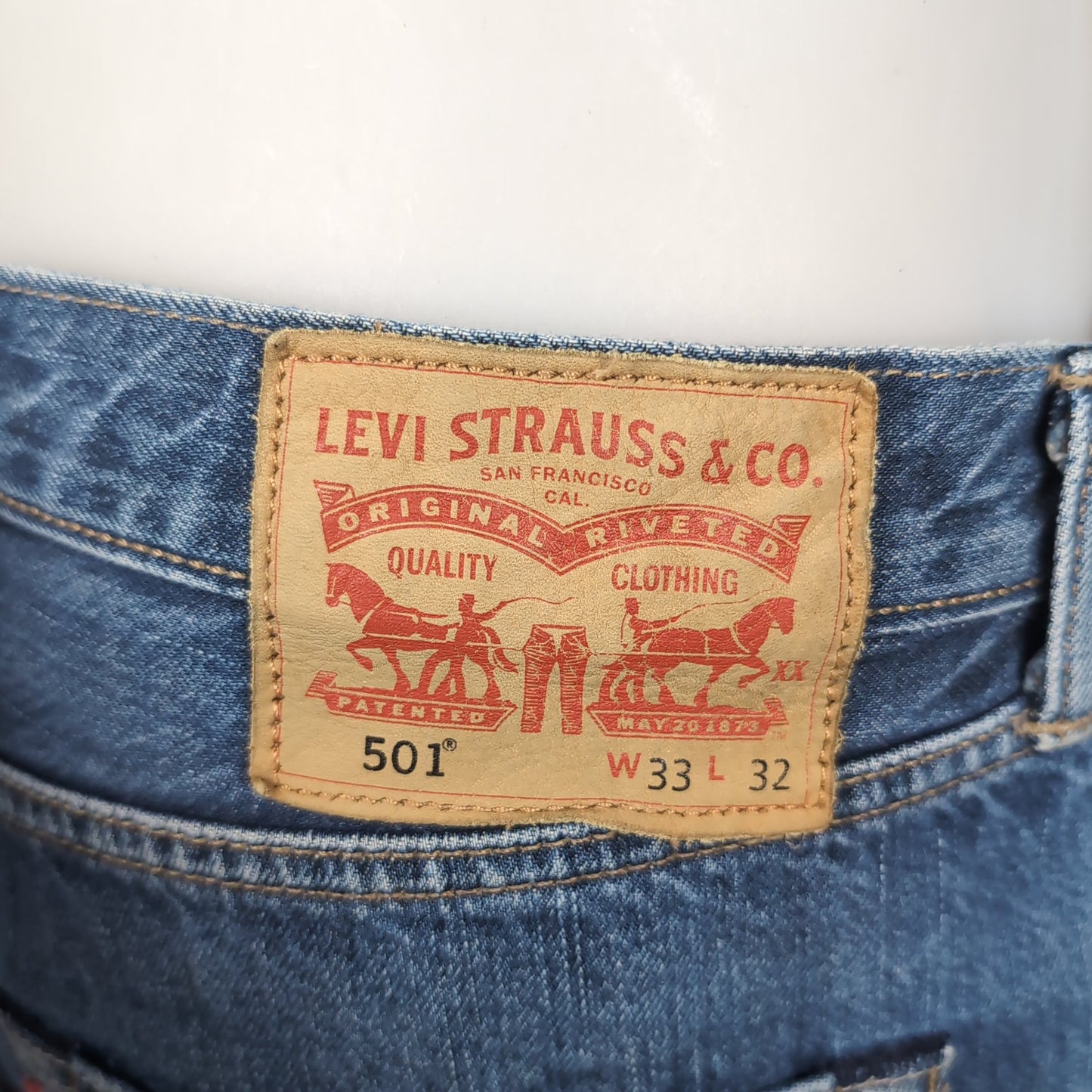 Jean vintage Levi's 501 (taille 33×32) J56