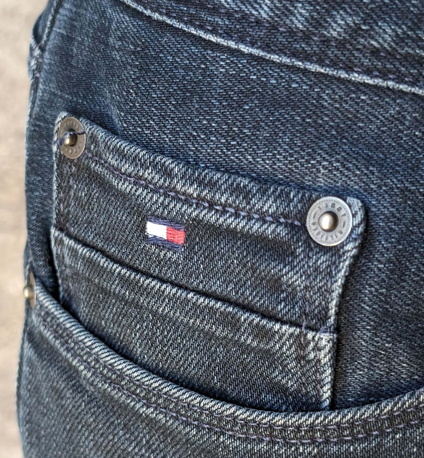 Jean vintage Tommy Hilfiger (taille 32) J8