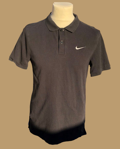 Polo vintage Nike (taille M) T113