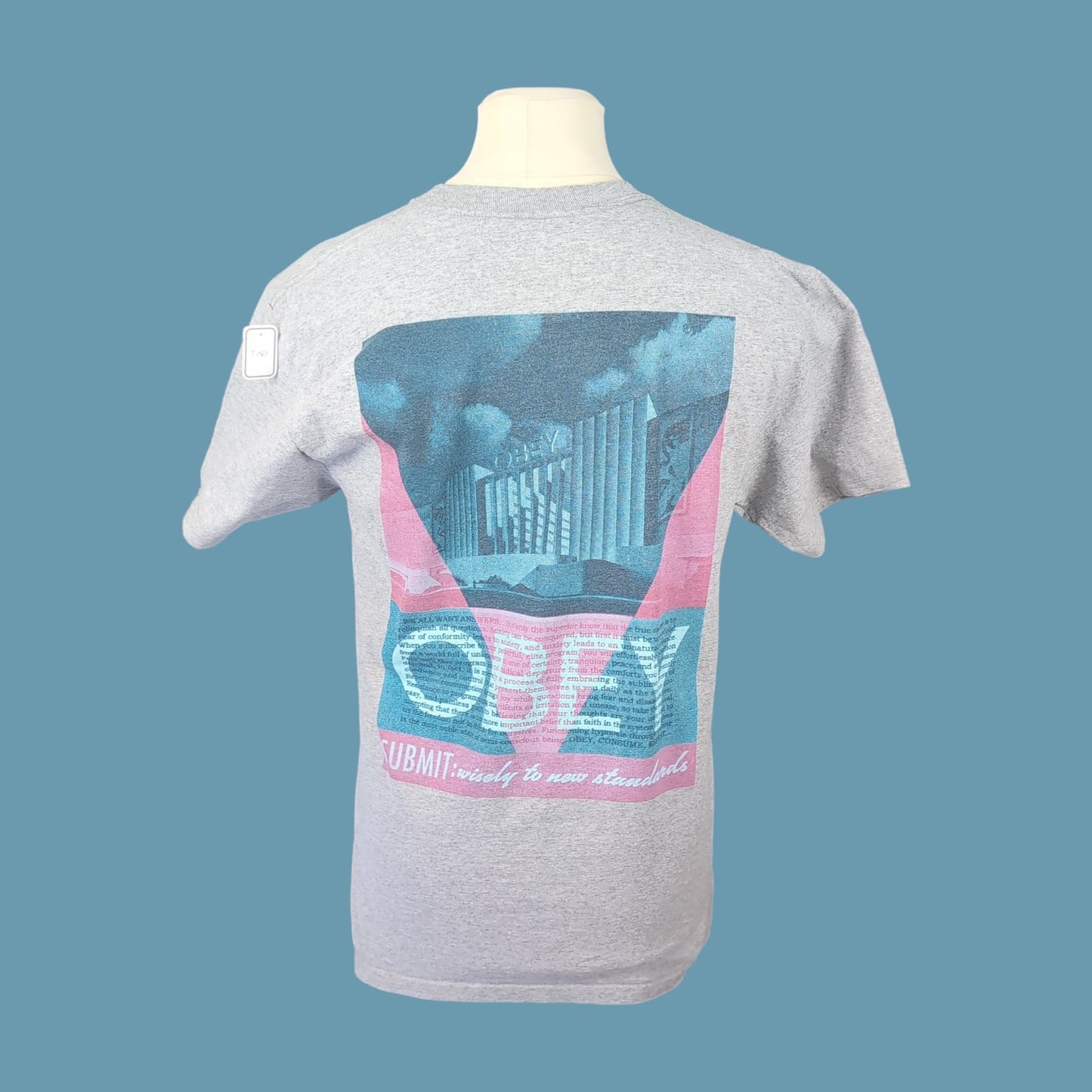 Tee shirt vintage Obey (taille S-M) T165