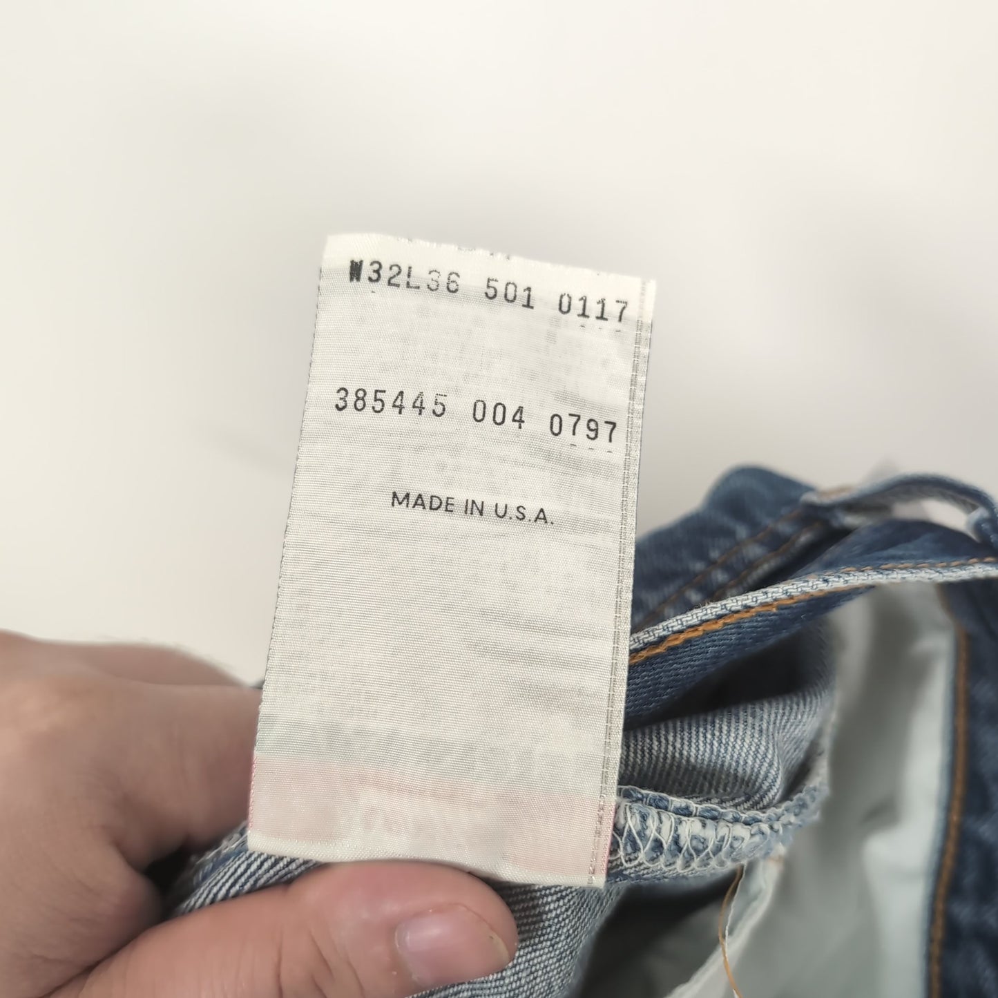 Jean vintage Levi's 501 made in USA (taille 32×32) J81