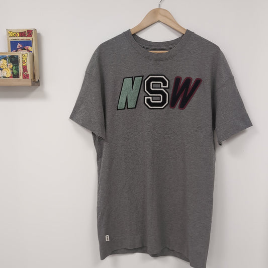 Tee shirt vintage Nike NSW (taille L-XL) T264