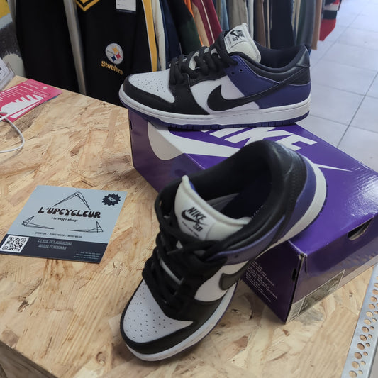 Sneakers Nike Dunk SB Purple (taille 40Eu / 7Us) DS