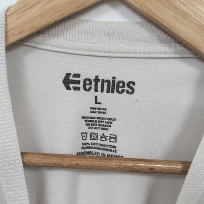 Tee shirt vintage Etnies (taille L) T263