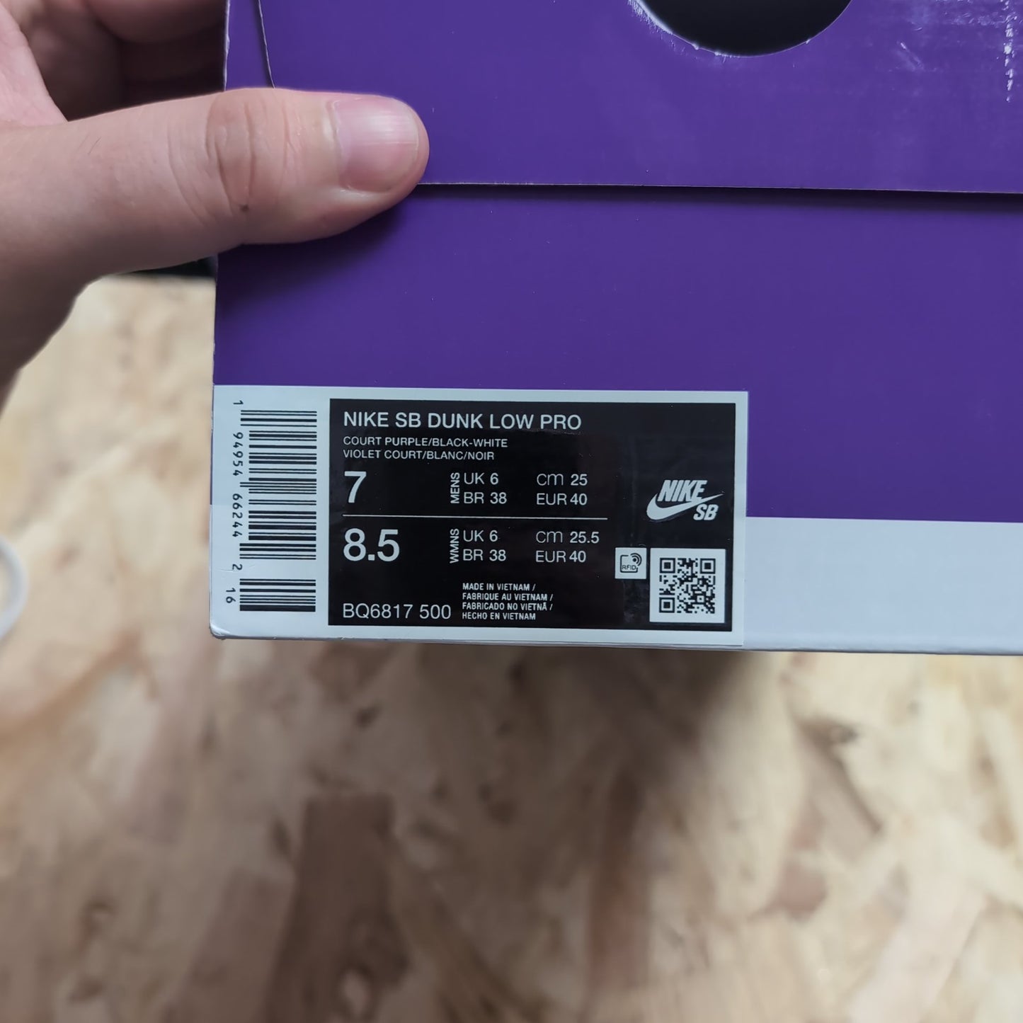Sneakers Nike Dunk SB Purple (taille 40Eu / 7Us) DS